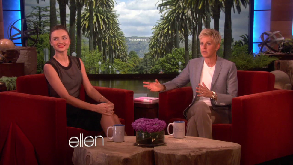 Miranda Kerr v talkshow Ellen dostala andělská křídla