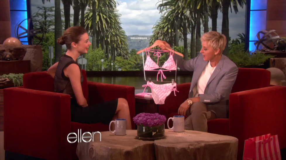 Miranda Kerr v talkshow Ellen dostala andělská křídla