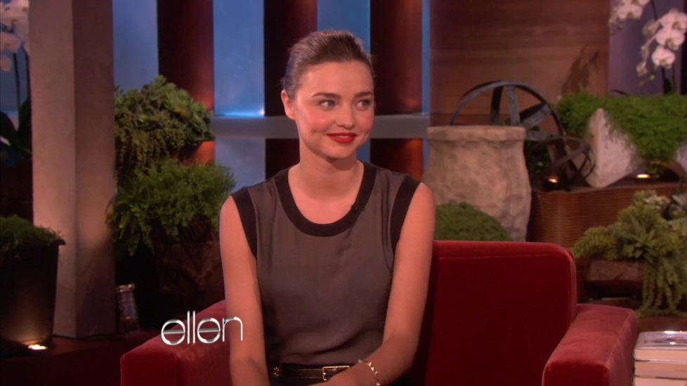 Miranda Kerr v talkshow Ellen dostala andělská křídla