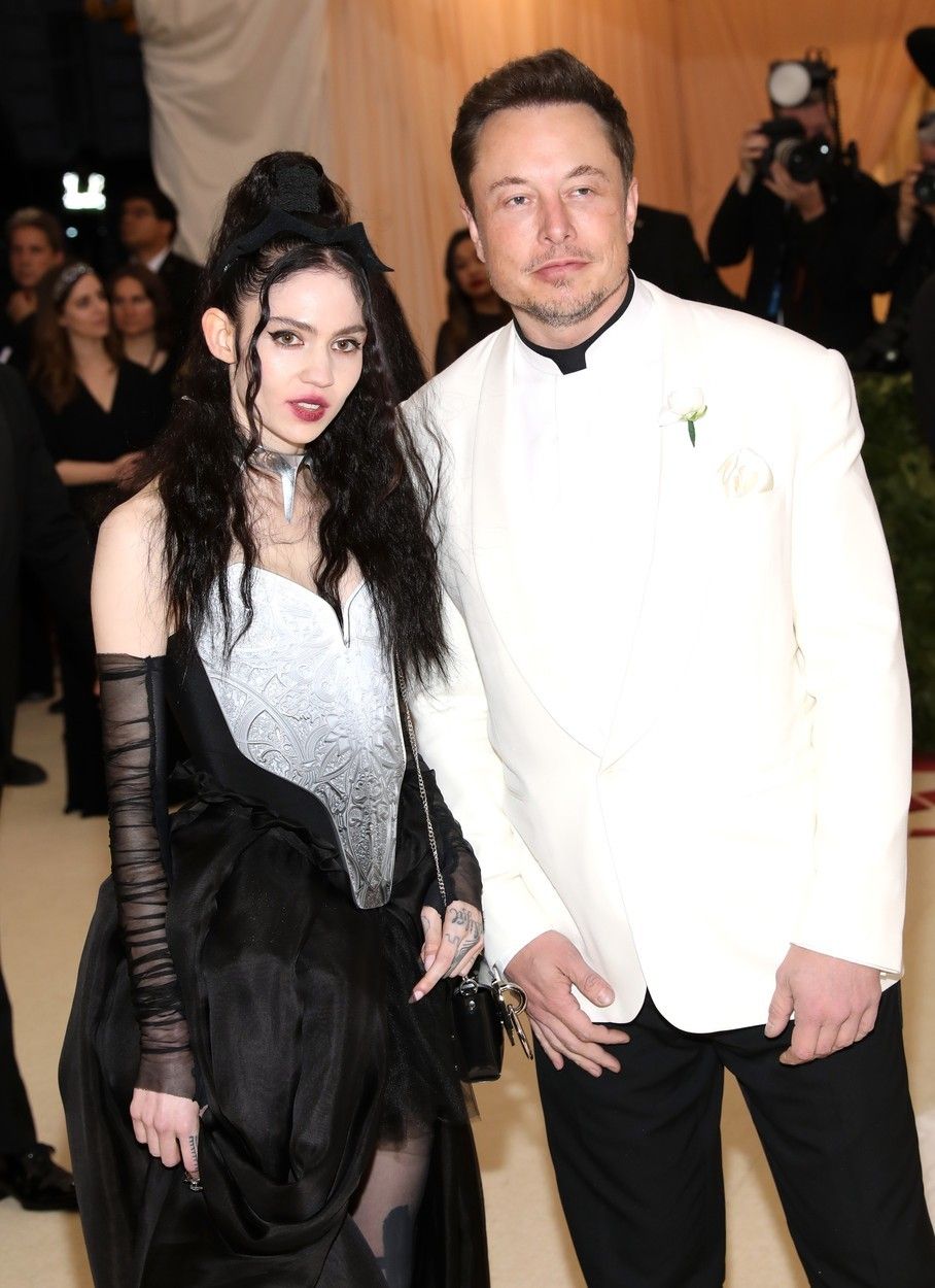 Elon Musk s přítelkyní Grimes