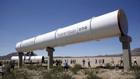 Cestování budoucnosti realitou? Hyperloop zrychlil z nuly na 160 km/hod za 1,1 vteřiny.