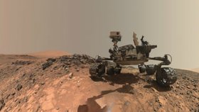 Zatím část Marsu prozkoumalo vozítko Curiosity.
