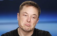 Rána pro Elona Muska: Bouchla mu raketa!