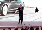 Elon Musk zase jednou dokázal překvapit. Ukázal zvláštní pohyby