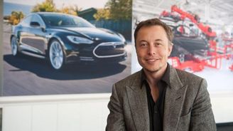 Automobilka Tesla zdvojnásobila příjmy, je však stále ztrátová