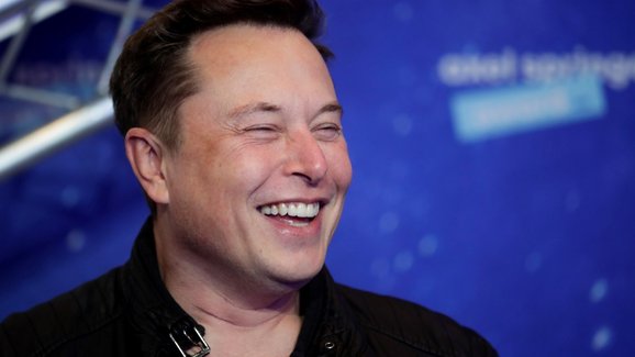Elon Musk prodal akcie Tesly za pět miliard dolarů