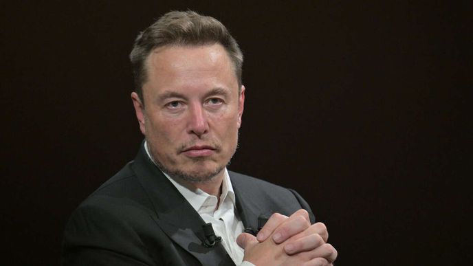 Americká vesmírná společnost SpaceX miliardáře Elona Muska v prvním čtvrtletí letošního roku hospodařila s čistou ztrátou 4,28 miliardy dolarů (90 miliard korun). Americká vesmírná společnost SpaceX miliardáře Elona Muska v prvním čtvrtletí letošního roku hospodařila s čistou ztrátou 4,28 miliardy dolarů (90 miliard korun).
