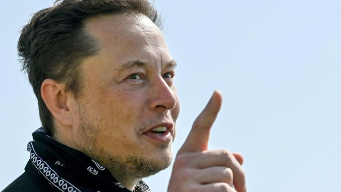 Elon Musk na home office nevěří