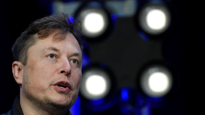 Elon Musk čelí žalobě, která jej může stát 44 miliard dolarů