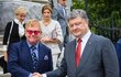 Elton John s ukrajinským prezidentem Petrem Porošenkem.