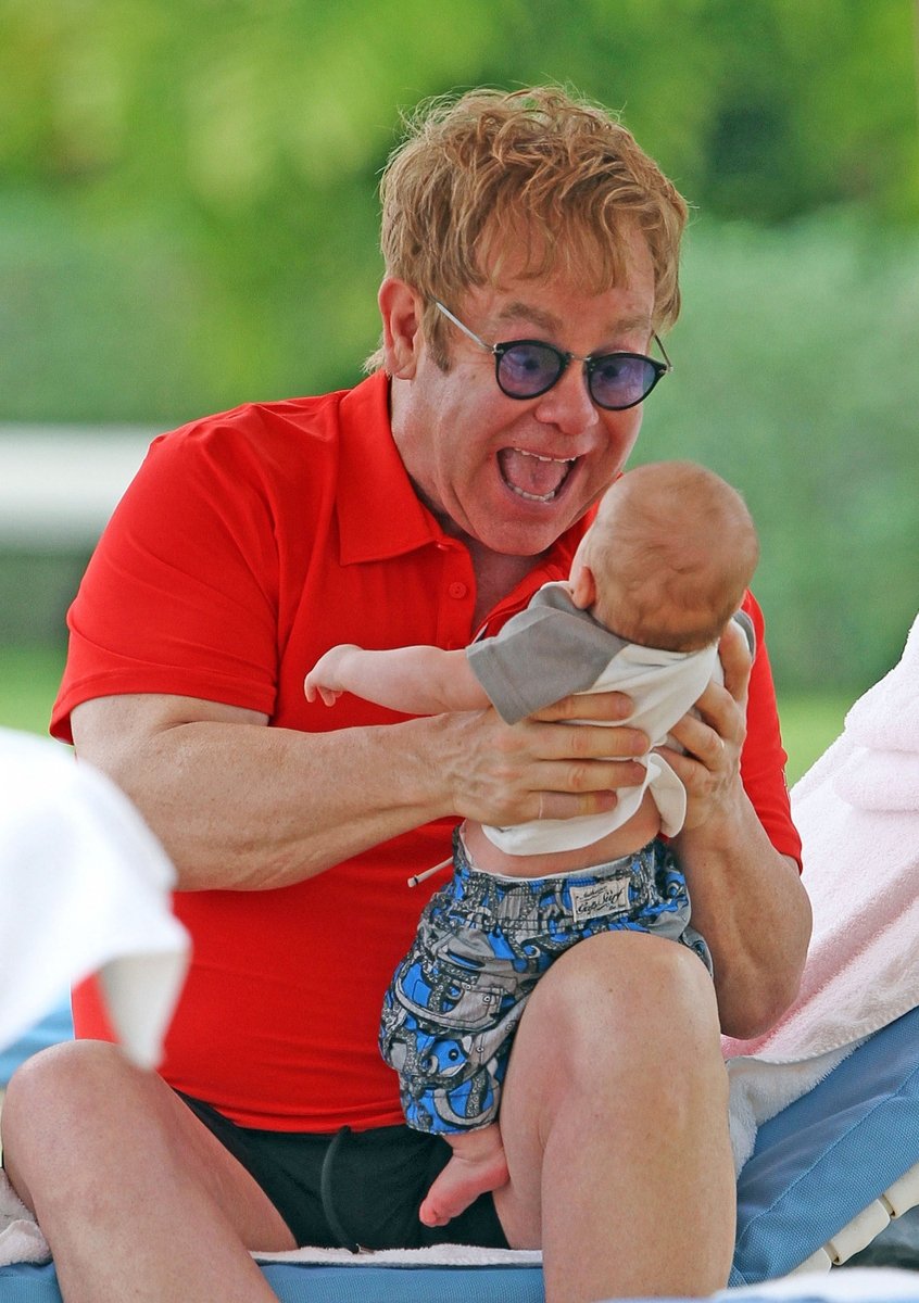 Elton John s rodinou