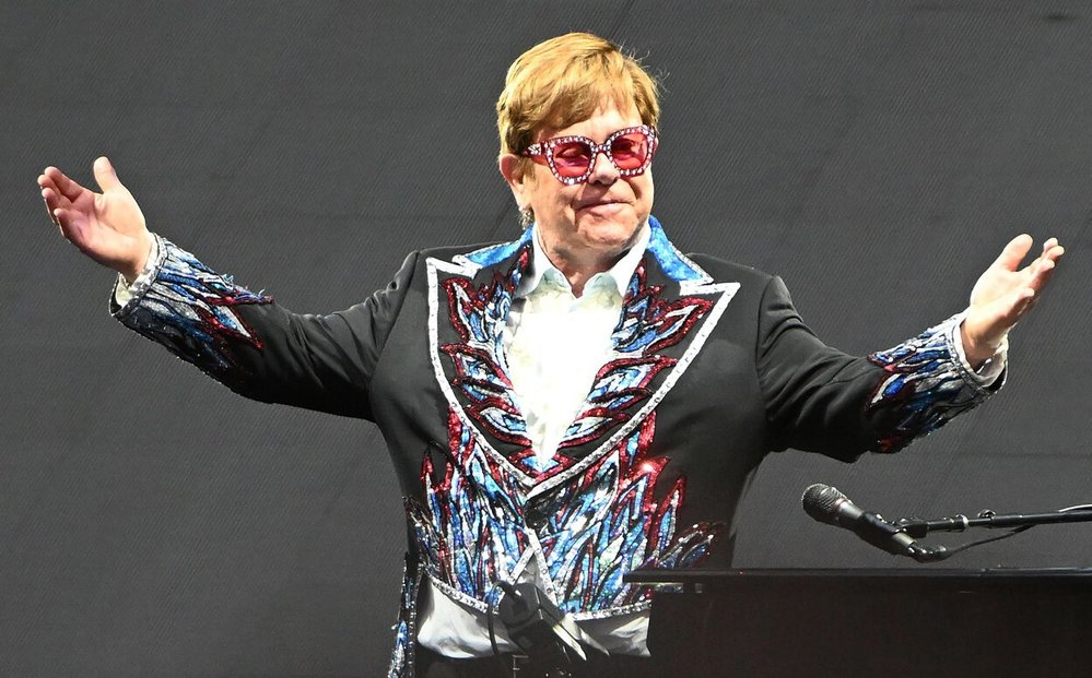 Elton John v Miláně