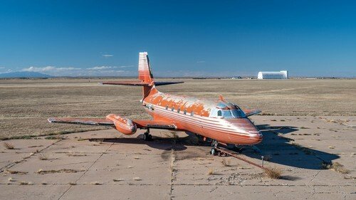 Tryskáč Lockheed 1329 Jetstar, který před smrtí koupil Elvis Presley, půjde do dražby.