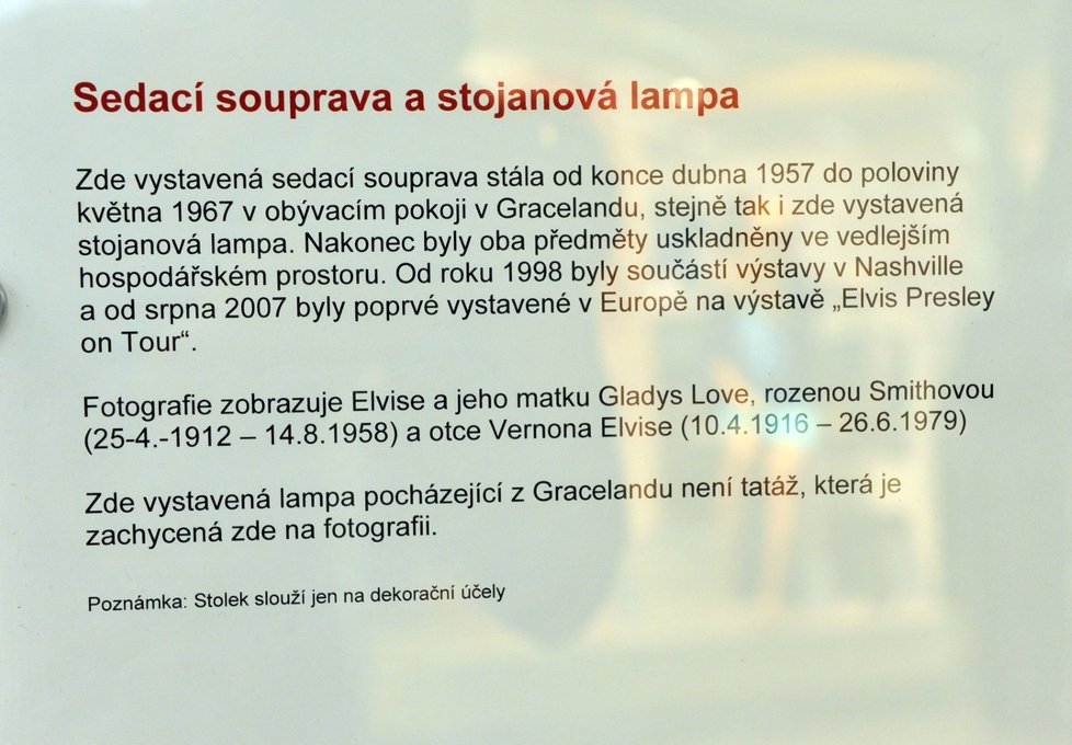 Výstava memorabilií Elvise Presleyho v Praze