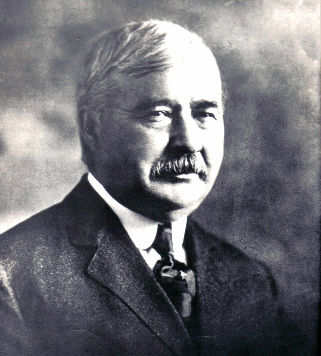 Elwood P. Haynes (1919)