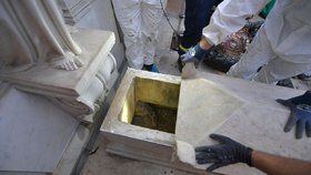 I když pátrání v samotných hrobech nebylo úspěšné, vyšetřovatelé přece jen našli ve Vatikáně kosti, které by mohly patřit zmizelé Emanuele Orlandiové.