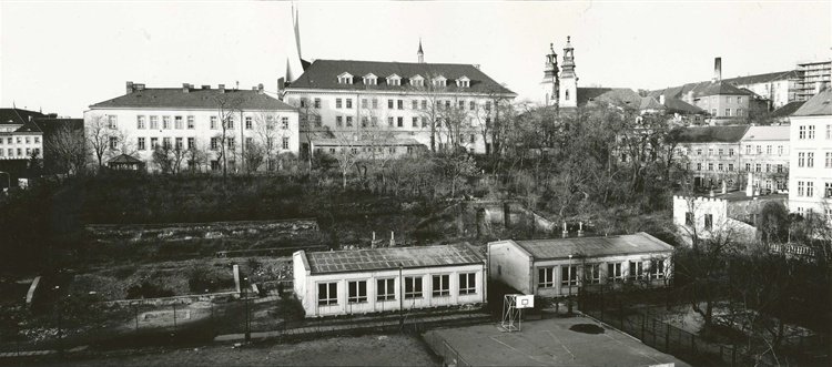 Zahrada v roce 1980.