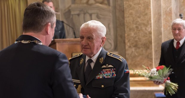 Veterán RAF a brněnský patriot Emil Boček (93): Já a hrdina? Dělal jsem, co bylo třeba