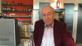 Emil Pražan (91) býval Černým baronem, účetním i kameramanem