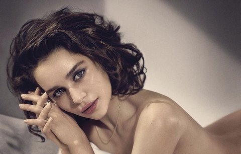 Nejvíce sexy ženou planety je herečka Emilia Clarke! Souhlasíte?