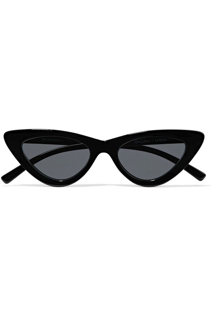 Sluneční brýle, Le Specs, 90 eur, prodává Net-a-Porter.com Sluneční brýle, Le Specs, 90 eur, prodává Net-a-Porter.com