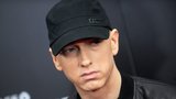 Rapper Eminem v slzách! Zemřel mu otec (†67), který ho prosil o odpuštění!