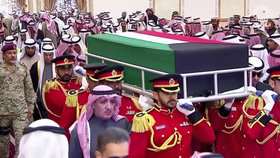 V Kuvajtu pohřbili emíra šajcha Navafa Ahmada Džábira Sabaha (17.12.2023)