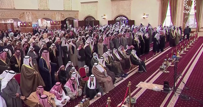 V Kuvajtu pohřbili emíra šajcha Navafa Ahmada Džábira Sabaha (17.12.2023)