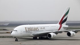 V Praze přistál nouzově Airbus A380: Na palubě zemřela žena