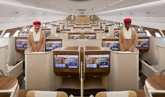 Emirates představily nové letouny A380.