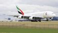 Letadlo Emirates 1. ledna 2018 s podobiznou zakladatele Emirátů přistálo v Praze.