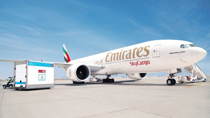 Byznysového potenciálu distribuce vakcíny se v předstihu chápe jeden z lídrů trhu, společnost Emirates se svou nákladní divizí SkyCargo.
