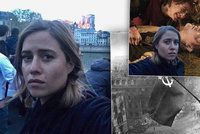 Emma Smetana terčem posměchu: "Tragické" selfie s hořícím Notre-Damem se jí vymstilo