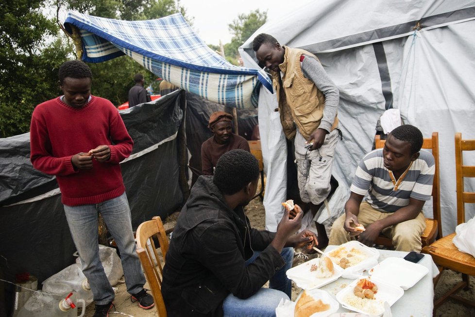 Uprchlický tábor v Calais