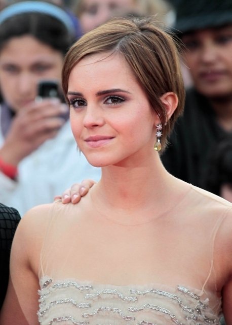 Emma Watson rapidně zkrátila účes