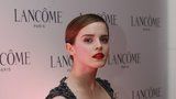 Rozjetá Emma Watson: Lesbická show, nebo podvod?