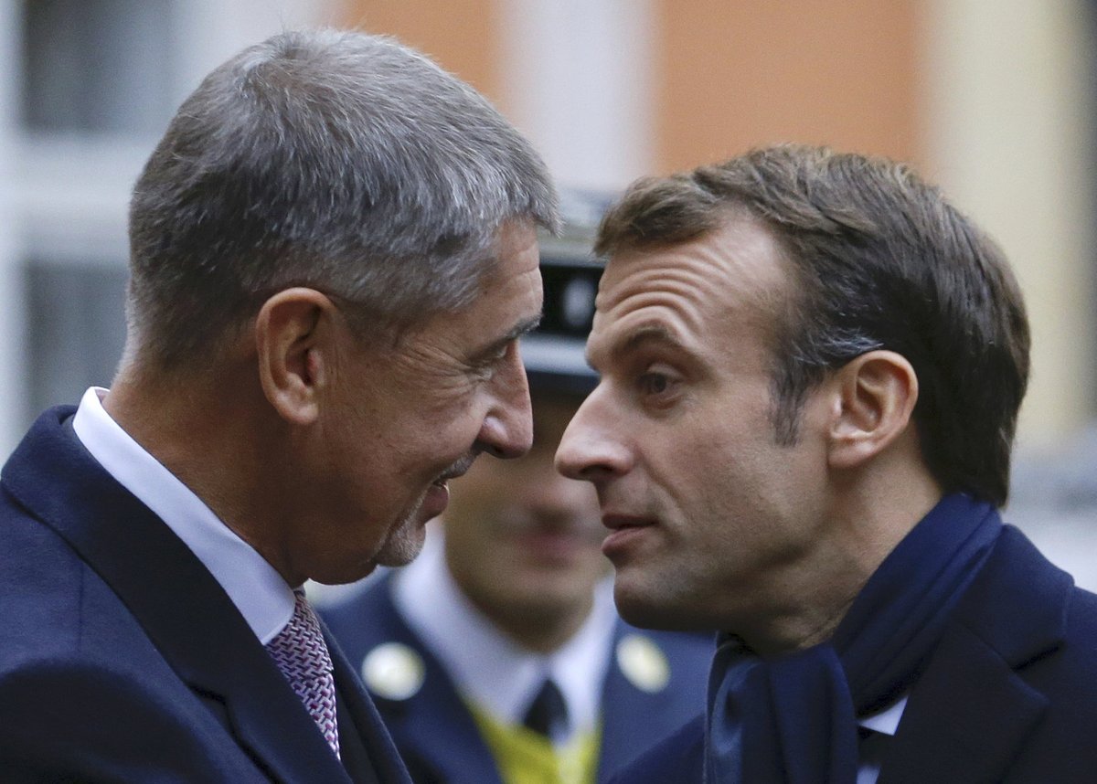 Francouzský prezident Emmanuel Macron a Andrej Babiš.