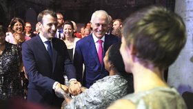 Francouzský prezident Emmanuel Macron a australský premiér Malcolm Turnbull