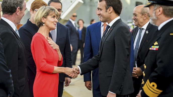 Francouzský prezident Emmanuel Macron a australská ministryně zahraničí Julie Bishopová.