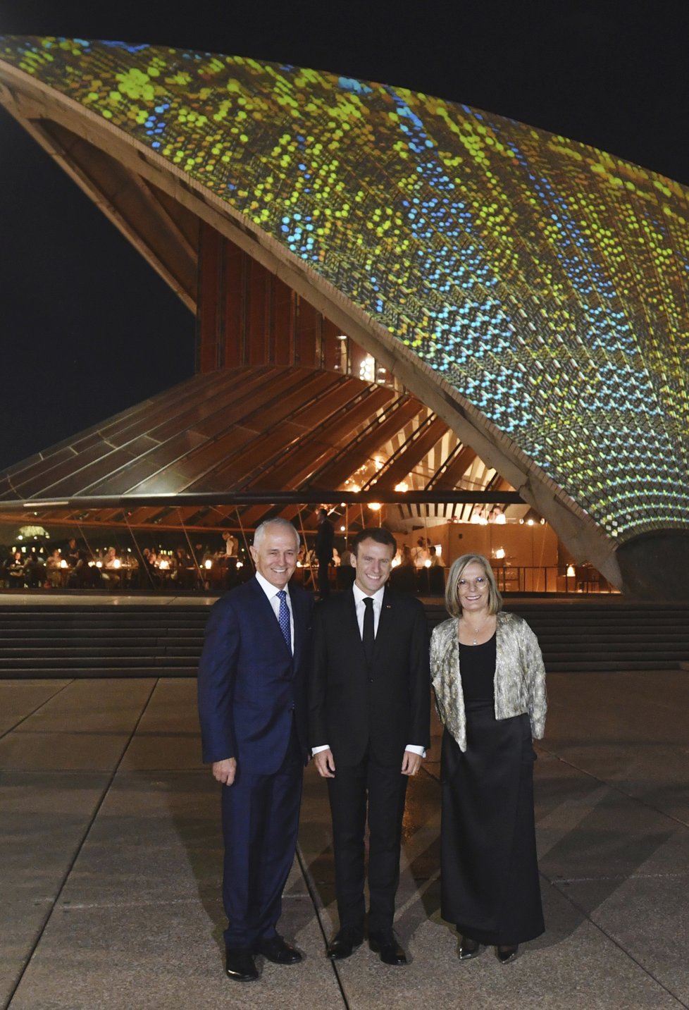 Francouzský prezident Emmanuel Macron a australský premiér Malcolm Turnbull s manželkou Lucy