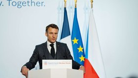 Víc atomovek! Macron nařídil rozšířit jaderný arzenál Francie. I do Polska?