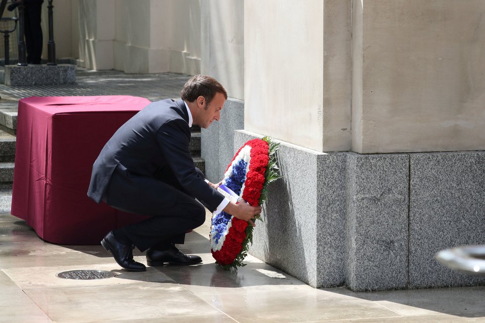 Francouzský prezident Emmanuel Macron během návštěvy Londýna, (18.06.2020).