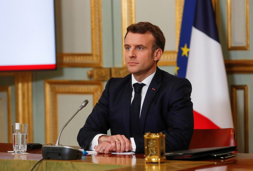 Francouzský prezident Emmanuel Macron během konference G7 uskutečněné na dálku (19. 2. 2021)