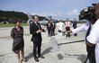Francouzský prezident Emmanuel Macron navštívil karibský ostrov Svatý Martin. Francouzský prezident Emmanuel Macron navštívil karibský ostrov Svatý Martin.