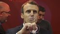 Francouzský prezident Emmanuel Macron je velký milovník a znalec vína.