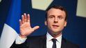 Emmanuel Macron varoval francouzské firmy, aby nepodepisovaly nevýhodné kontrakty s dodavateli elektřiny.