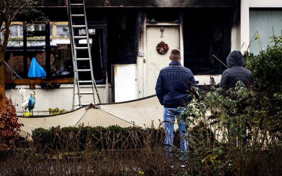 Při požáru v nizozemském Emmenu uhořely dvě děti. Rodina podle sousedů pocházela z Česka.