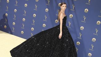 Emmy 2018: Kdo si odnesl cenu a kdo měl nejkrásnější šaty?