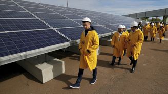 Černobyl opět vyrábí elektřinu, daří se v něm solárům