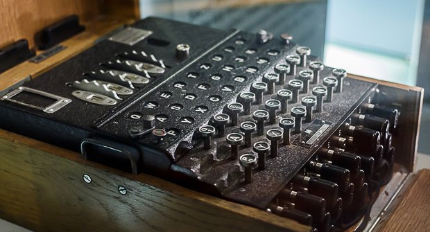 Geniální Enigma: Zašifrovaná historie